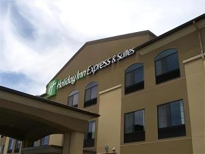 holiday inn express hotel and suites grand island by ihg