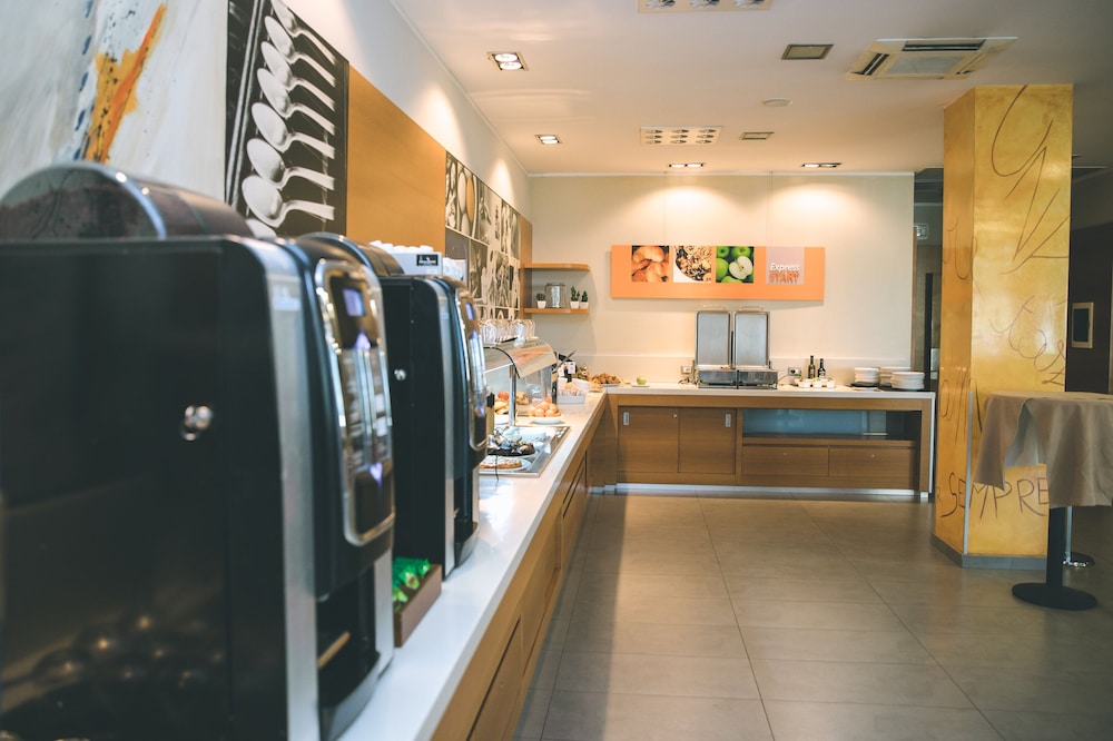 holiday inn express milan malpensa airport by ihg