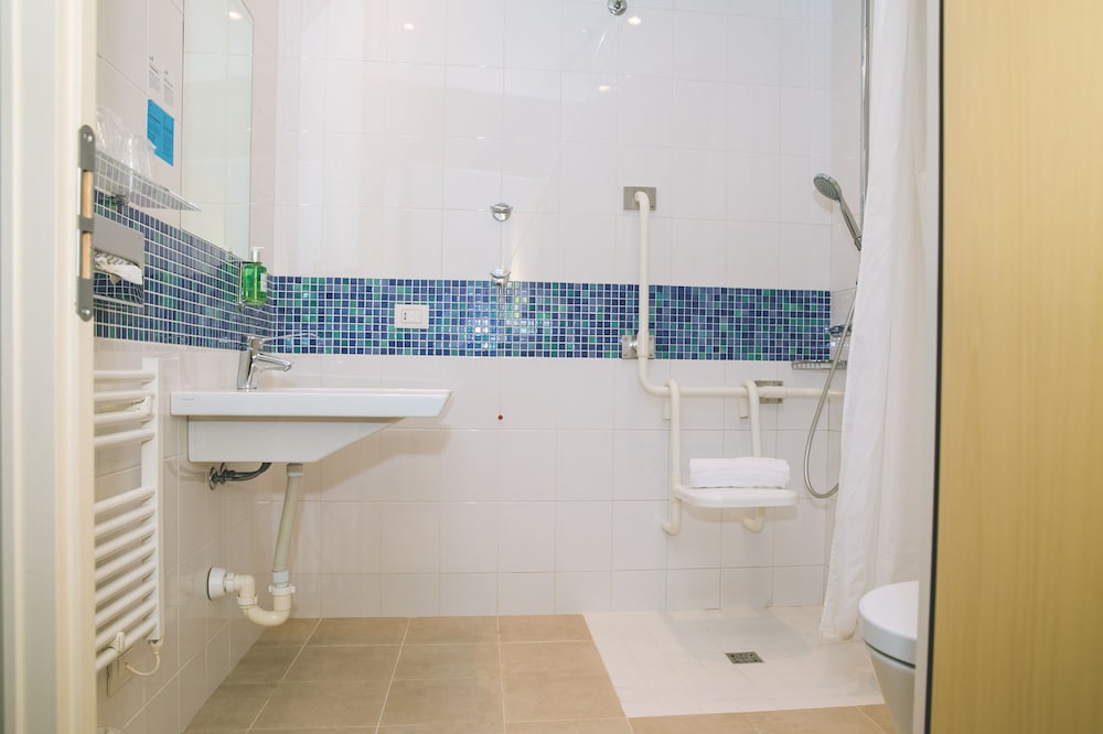 holiday inn express milan malpensa airport by ihg