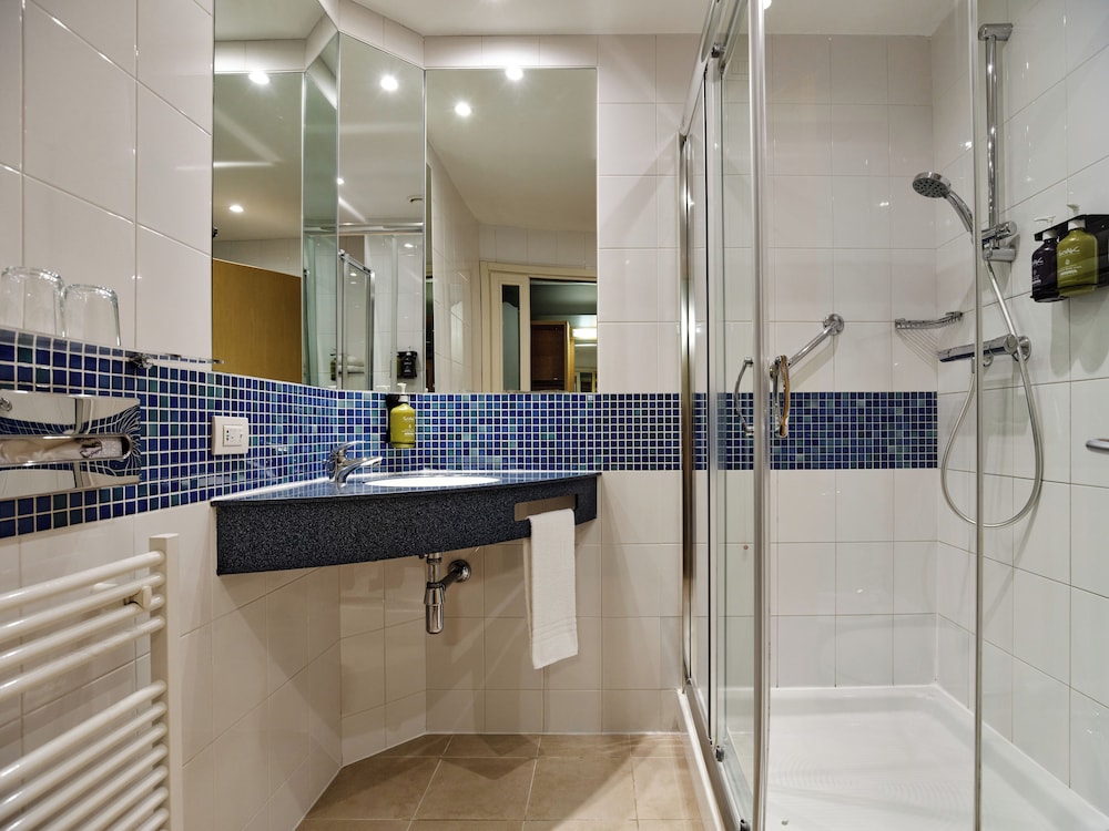holiday inn express milan malpensa airport by ihg