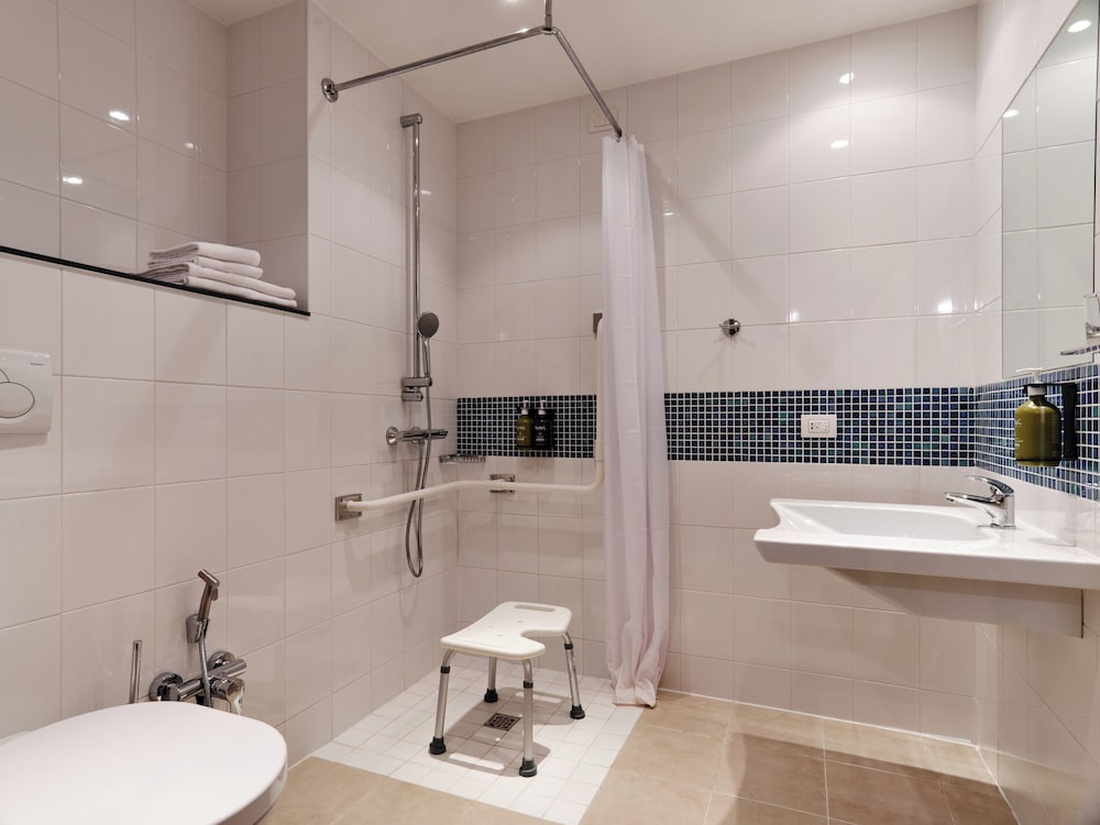 holiday inn express milan malpensa airport by ihg