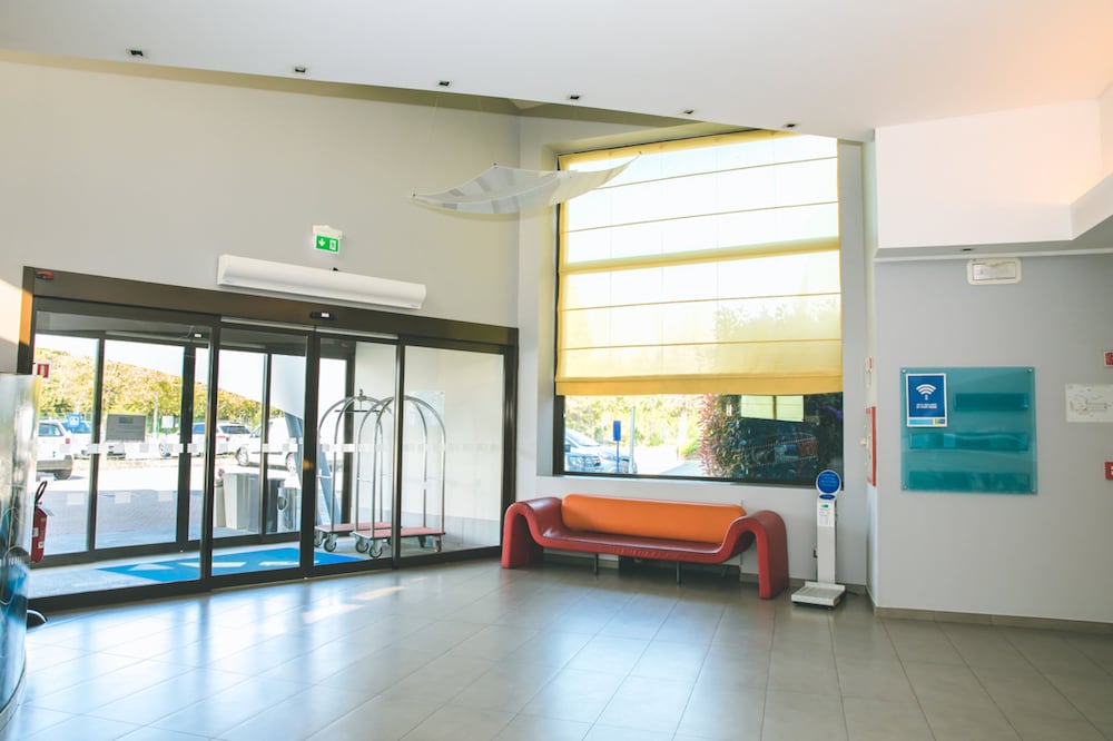holiday inn express milan malpensa airport by ihg
