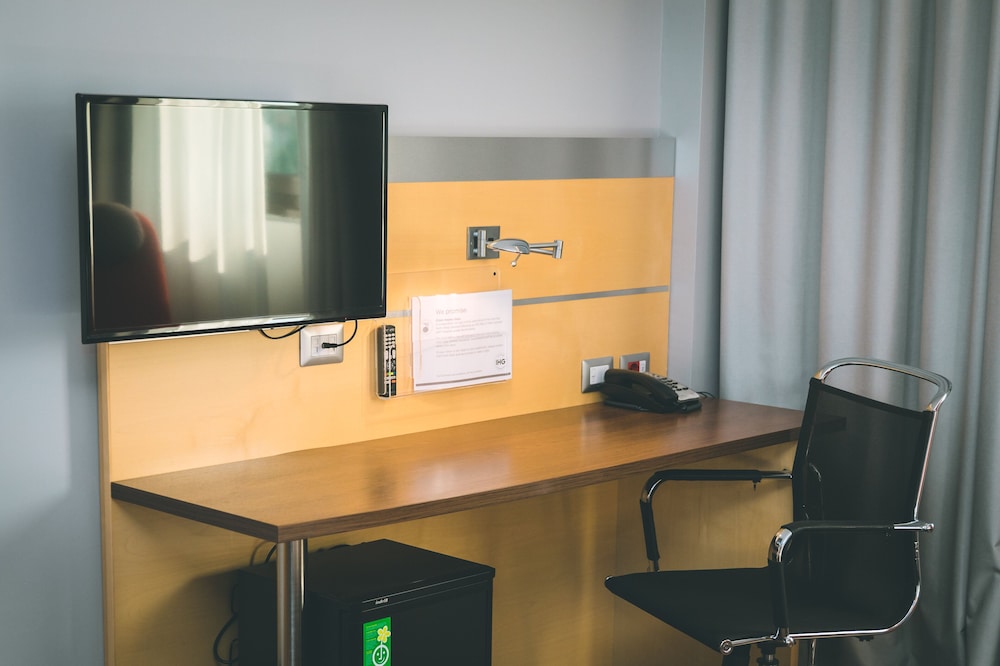 holiday inn express milan malpensa airport by ihg