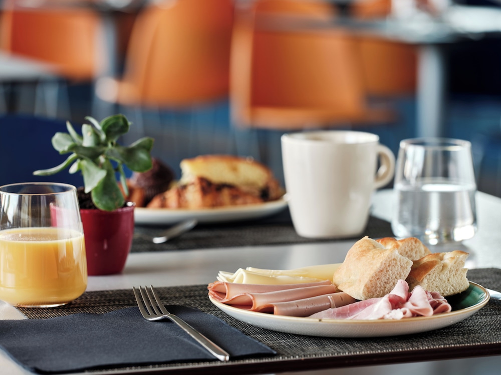 holiday inn express milan malpensa airport by ihg