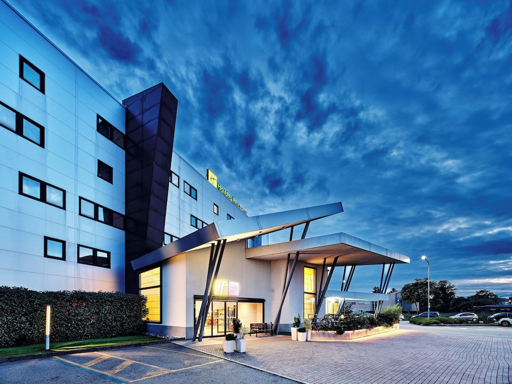 holiday inn express milan malpensa airport by ihg