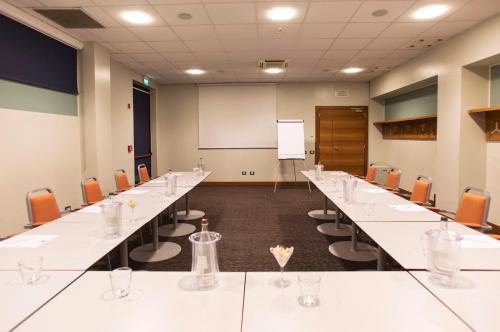 holiday inn express milan malpensa airport by ihg