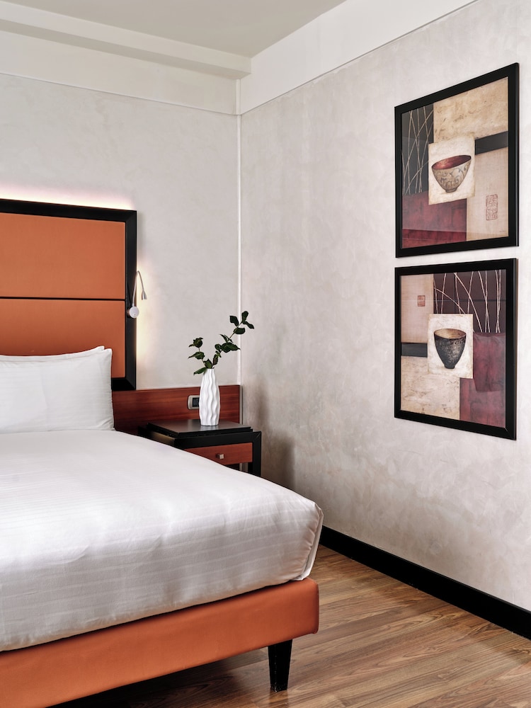crowne plaza malpensa airport by ihg