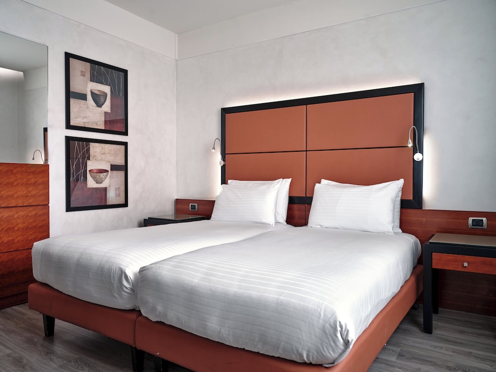 crowne plaza malpensa airport by ihg