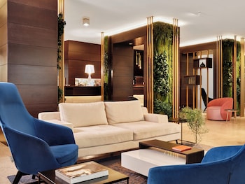 Crowne Plaza Malpensa Airport By Ihg,Milan>>Case Nuove,4 star