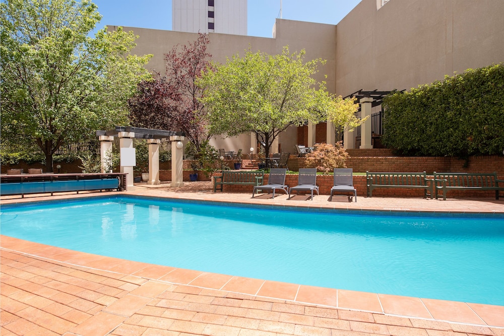 breakfree capital tower