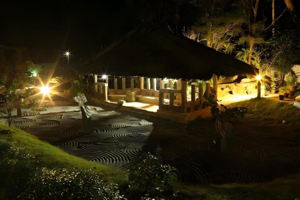 munkudil ayurveda yoga retreat