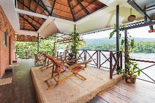 munkudil ayurveda yoga retreat