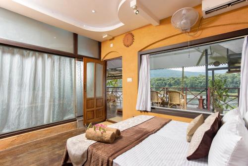 munkudil ayurveda yoga retreat