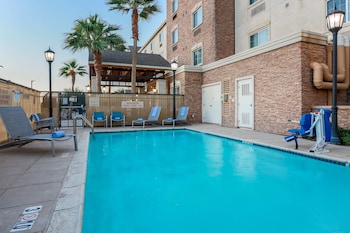 towneplace suites marriott el centro
