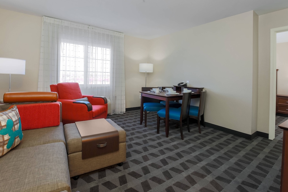 towneplace suites marriott el centro