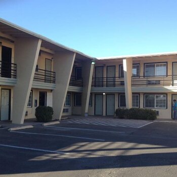 budget inn and suites el centro