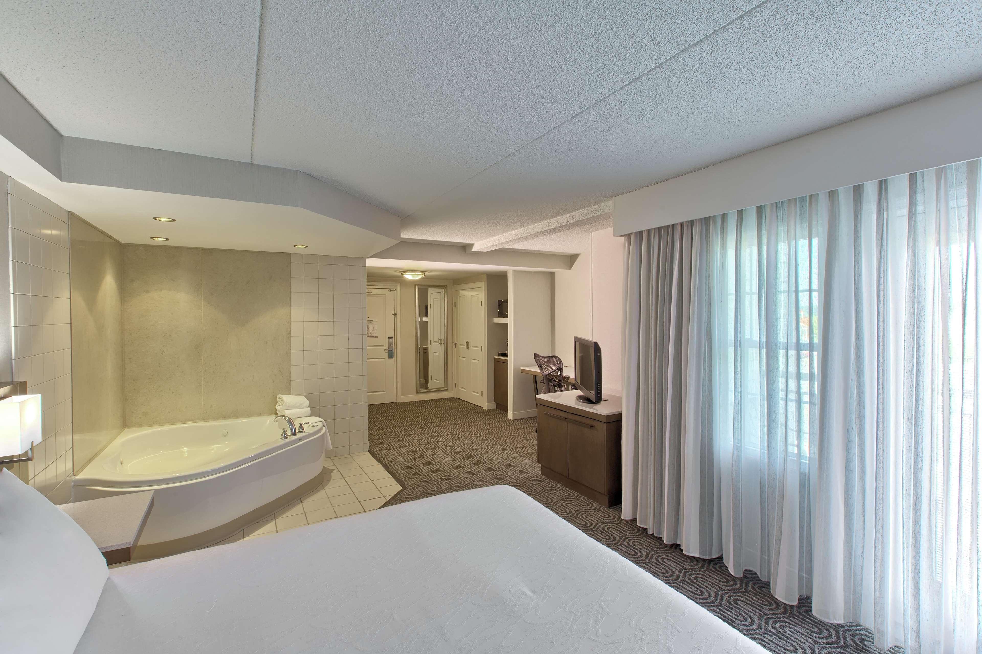 hilton garden inn kent island marina