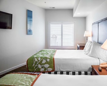 island inn and suites ascend hotel collection