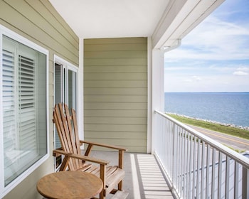 island inn and suites ascend hotel collection