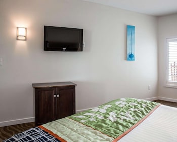 island inn and suites ascend hotel collection