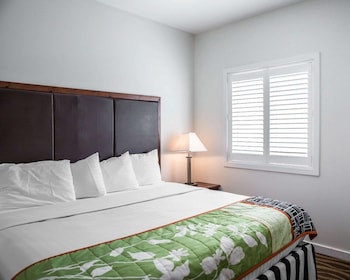 island inn and suites ascend hotel collection