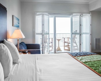 island inn and suites ascend hotel collection