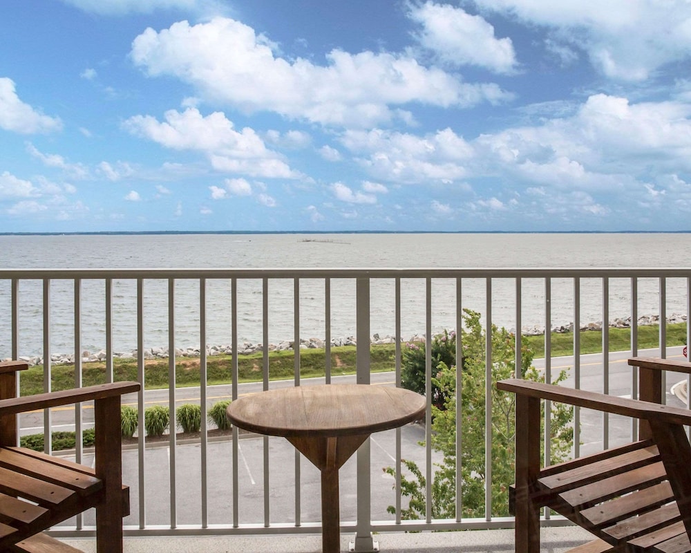 island inn and suites ascend hotel collection