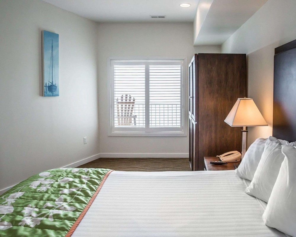 island inn and suites ascend hotel collection