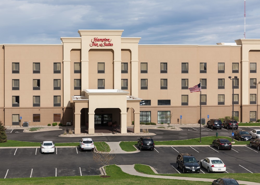 hampton inn and suites cedar rapids north