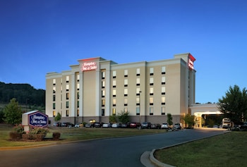 hampton inn and suites adairsville calhoun area