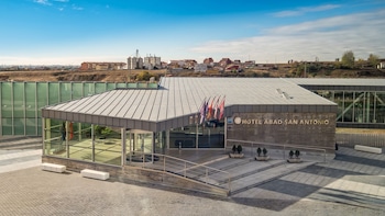 Hotel Abad San Antonio,Villaverde De Arriba>>Leon,4 star