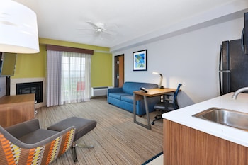 holiday inn express and suites petoskey by ihg