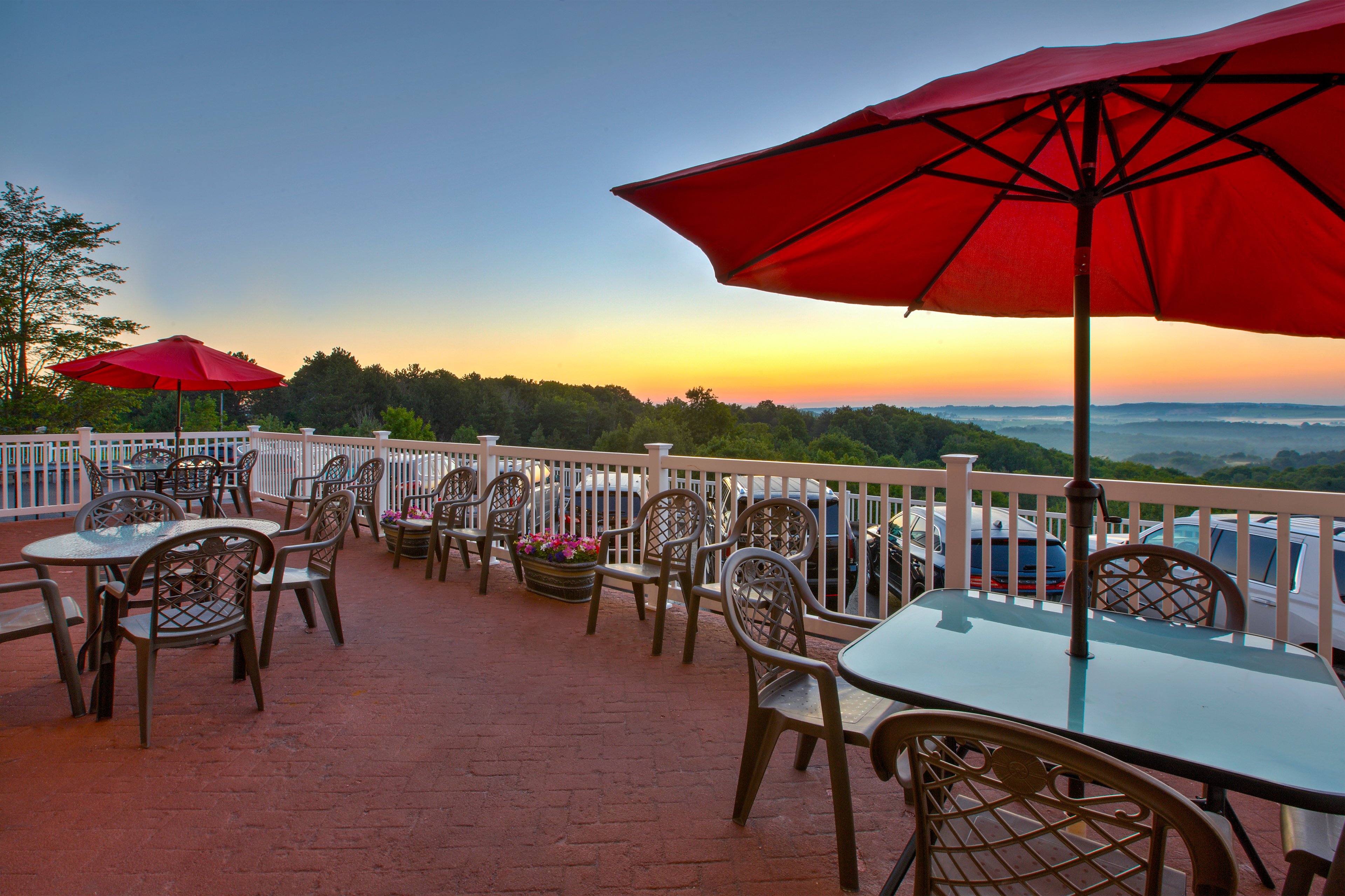 holiday inn express and suites petoskey by ihg