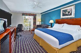 Holiday Inn Express & Suites Petoskey By Ihg,Michigan>>Bear Creek Township,3 star