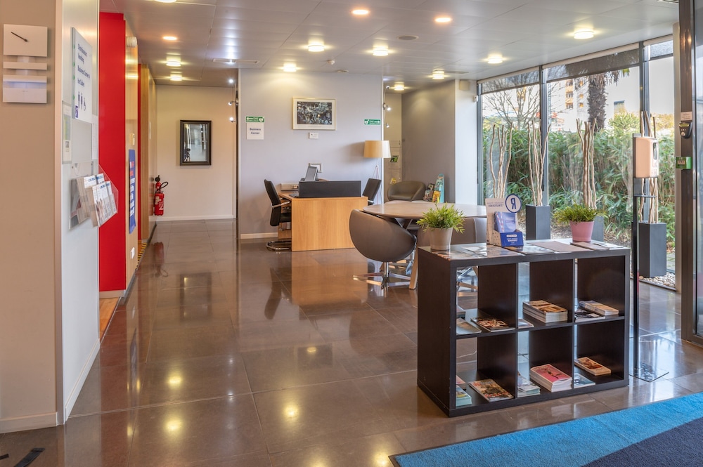 holiday inn express saint nazaire by ihg