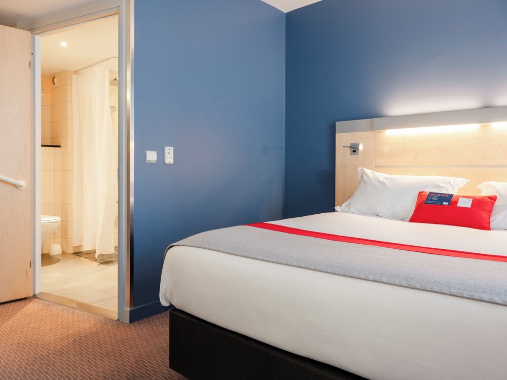 holiday inn express saint nazaire by ihg