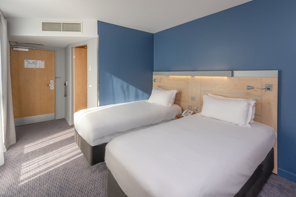 holiday inn express saint nazaire by ihg