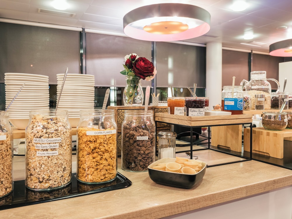 holiday inn express saint nazaire by ihg