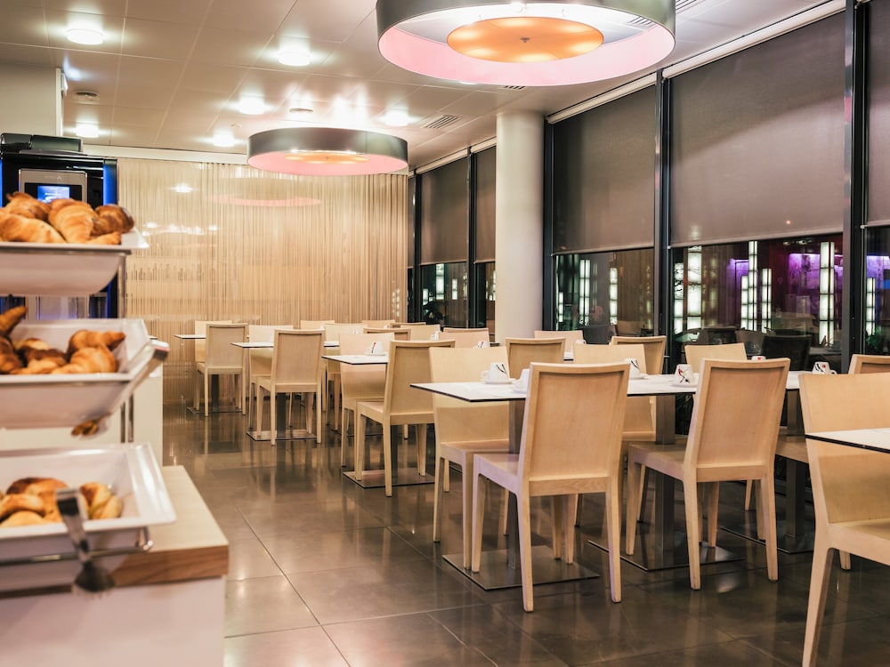 holiday inn express saint nazaire by ihg