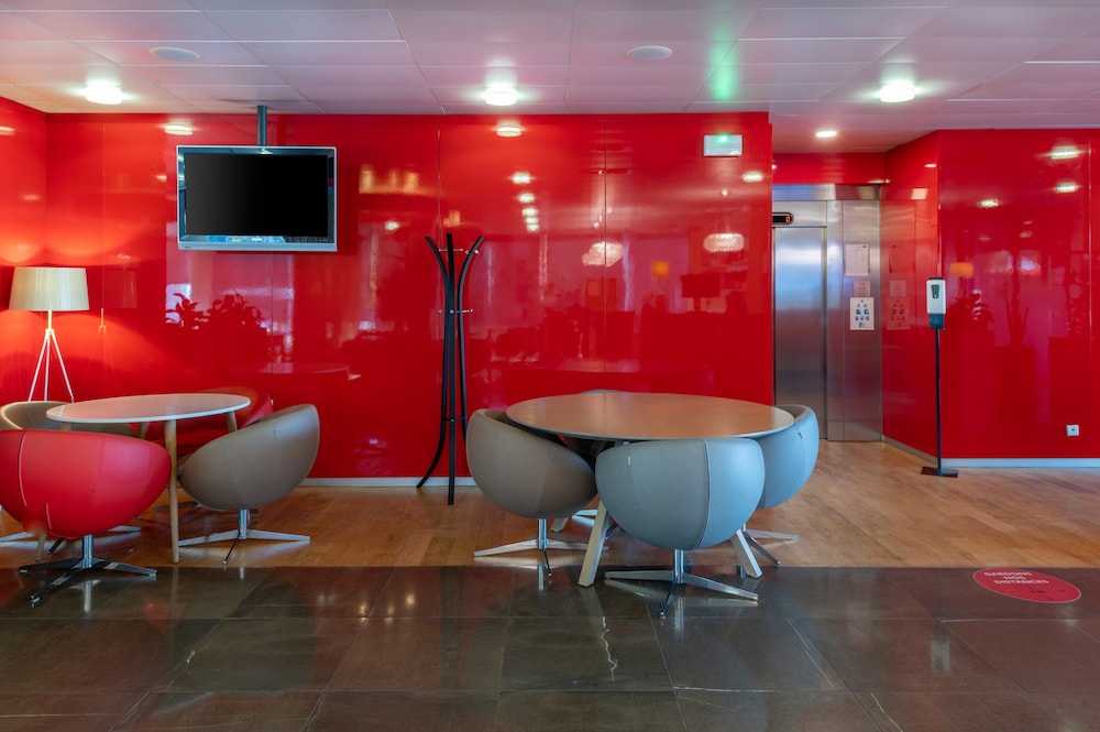holiday inn express saint nazaire by ihg