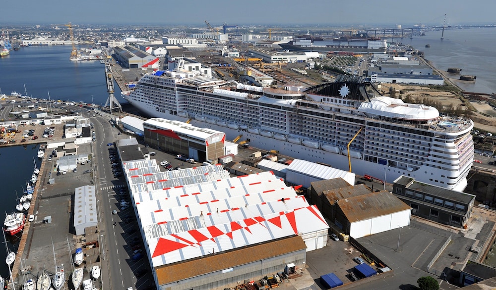 holiday inn express saint nazaire by ihg