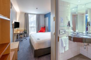 holiday inn express saint nazaire by ihg