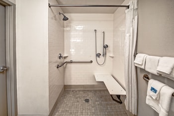 holiday inn express hotel and suites jackson ne by ihg