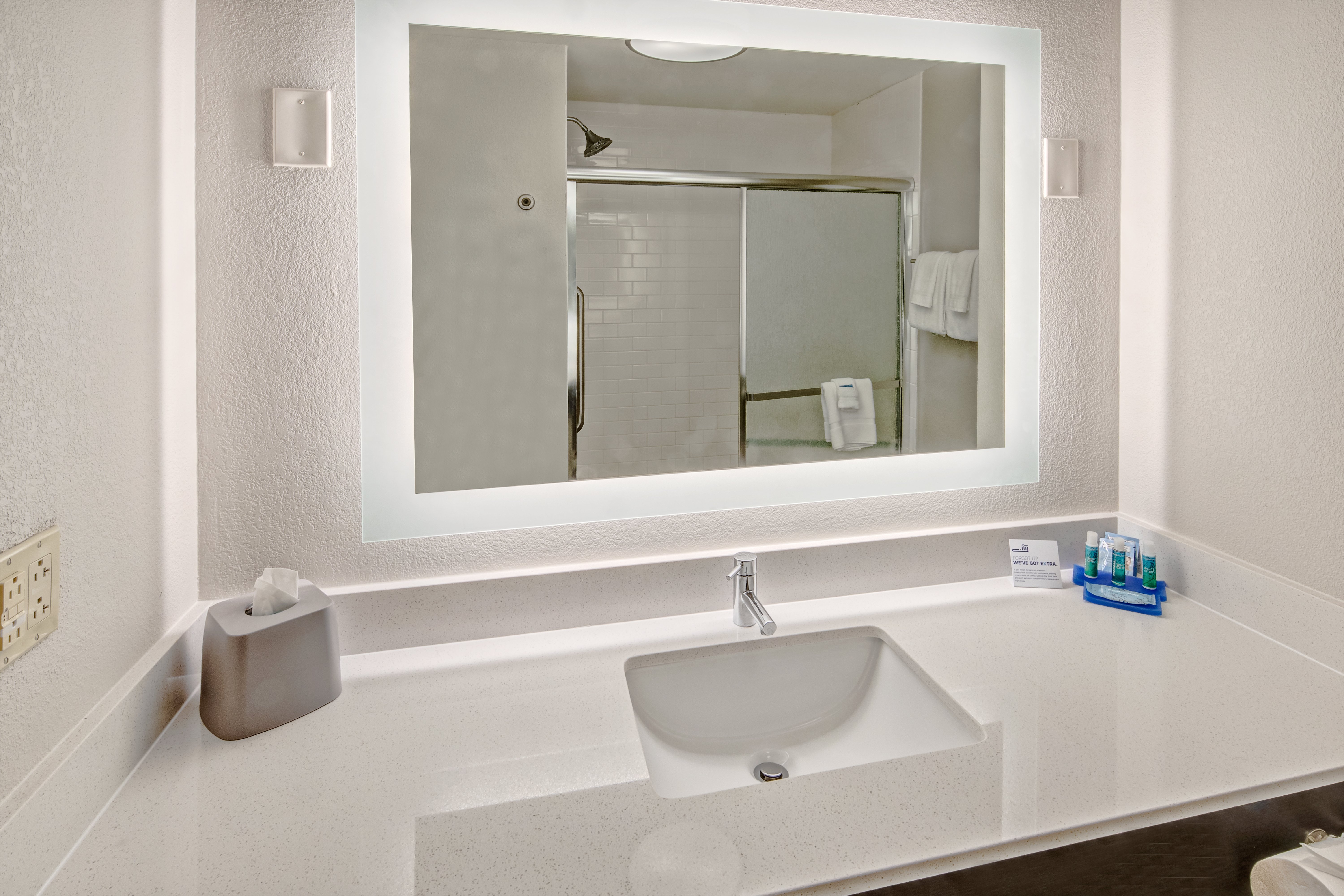 holiday inn express hotel and suites jackson ne by ihg