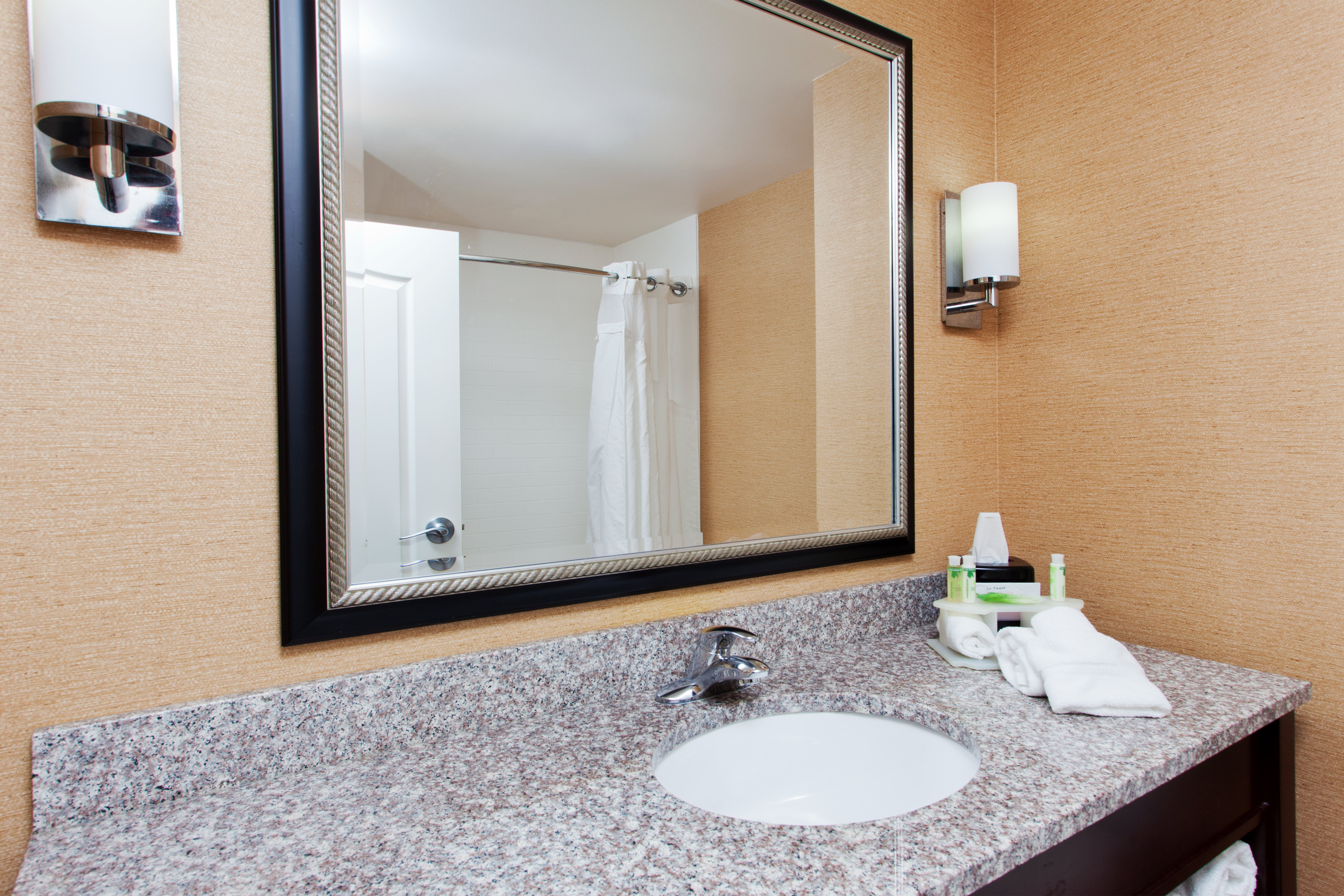 holiday inn express hotel and suites jackson ne by ihg