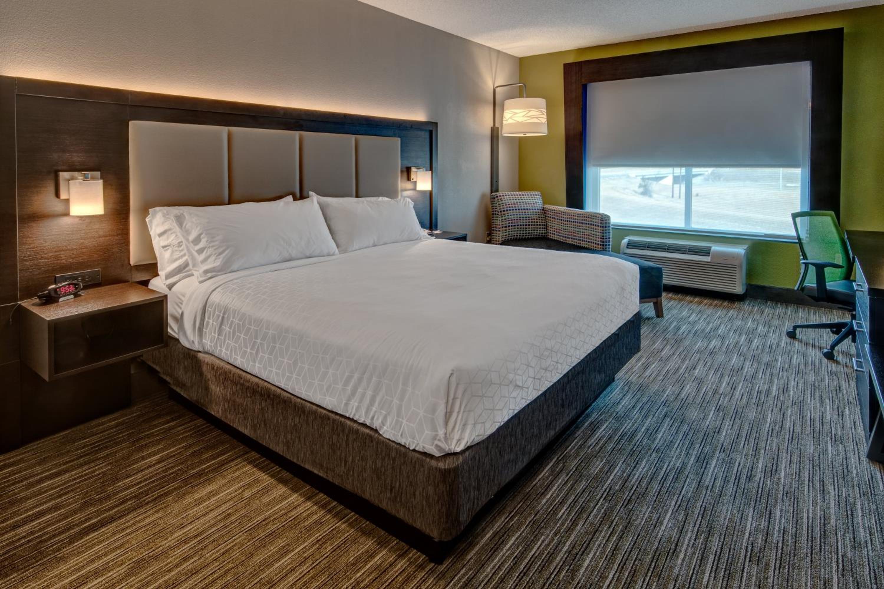 holiday inn express hotel and suites jackson ne by ihg