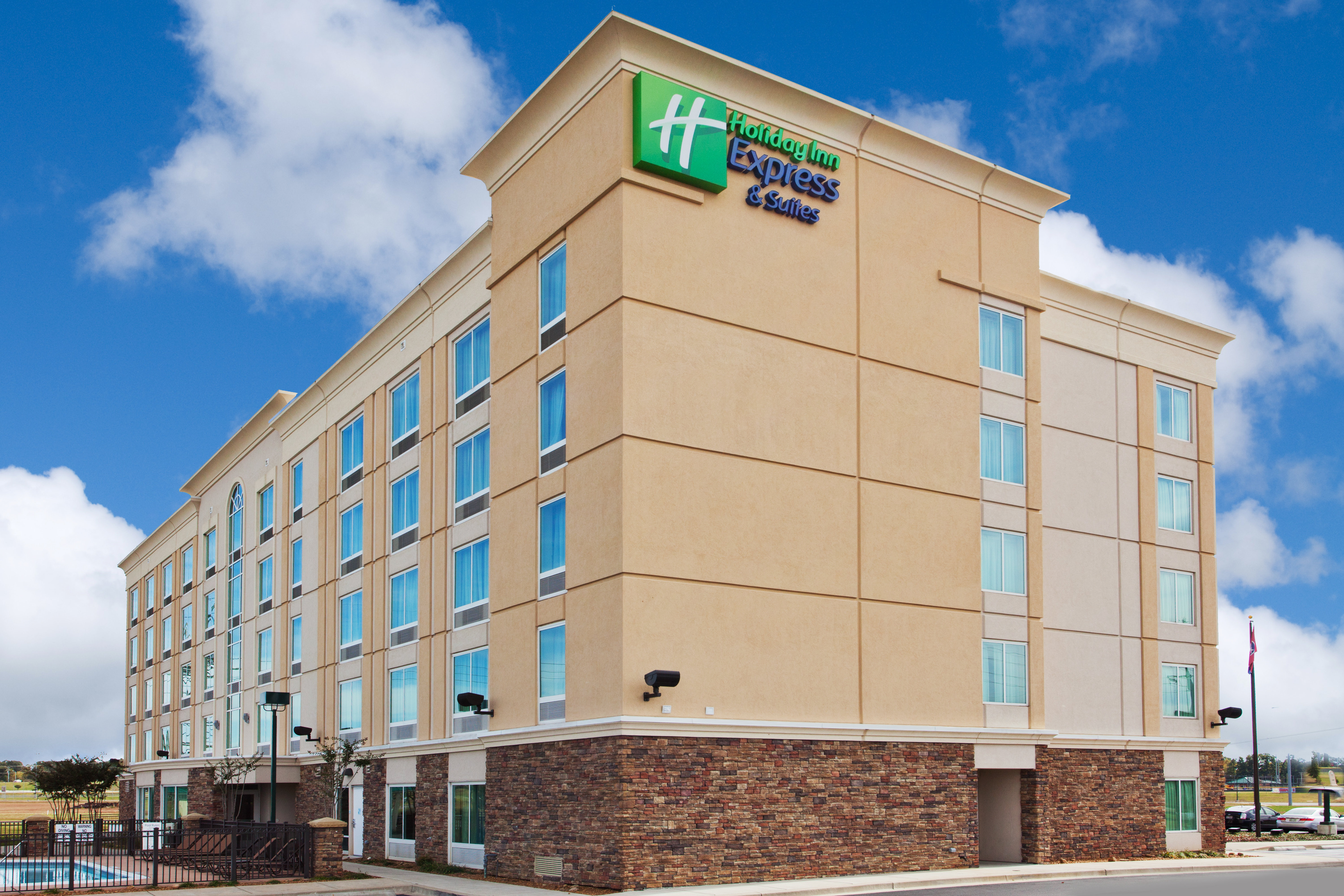 holiday inn express hotel and suites jackson ne by ihg