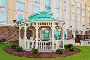 holiday inn express hotel and suites jackson ne by ihg