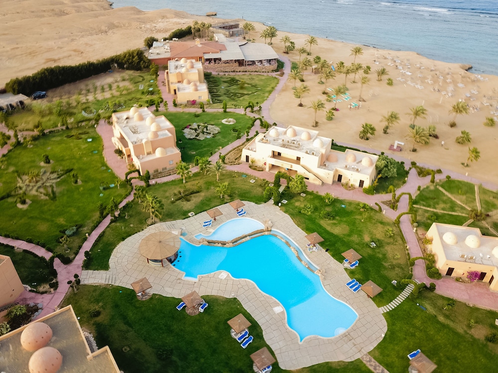 wadi lahmy azur resort
