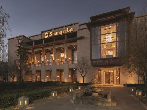 shangri la lhasa